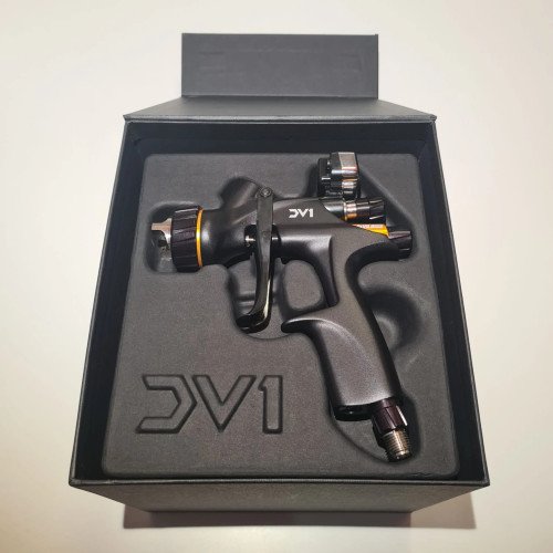Pistol de Vopsit Lac DeVilbiss DV1 Digital C1 Plus, Duza 1.3, Cu Pahar
