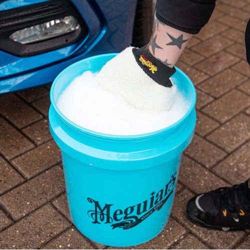Galeata Spalare Auto Meguiars Hybrid Ceramic Bucket, 18.9L